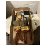 Paint brushes lot