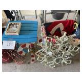 3-Totes x-mas decor-1 folding stand- lighted pcs