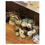 Wreath - wall decor - misc box lots