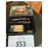 Buck coll pin knife set in tin