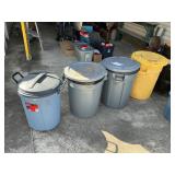 4- Plastic trash cans w/ lids