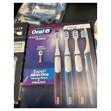 Oral-B toothbrushes 4 pack
