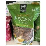Pecan halves 32 oz
