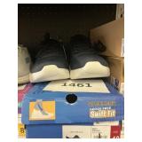 Skechers mens sneaker size 10
