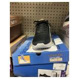 Skechers mens sneaker size 11