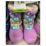 Kids snow boots size 9/10