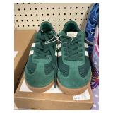 Steve Madden sneaker size 8
