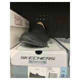 Skechers ladies slip on size 9