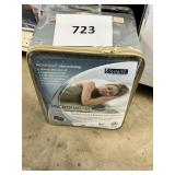 Microflannel heated blanket Queen