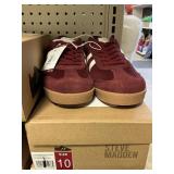 Steve Madden size 10