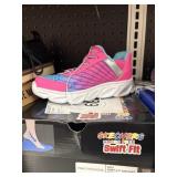 Skechers kids swift fit sneaker size 13