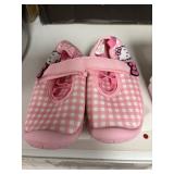Hello Kitty water shoe toddler size 9-10-USED