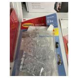 Command mini hooks indoor holds 0.5lb 48ct