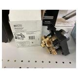 Delta universal rough