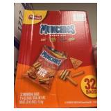 Munchies snack mix 32 bags