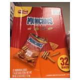 Munchies snack mix 32 bags
