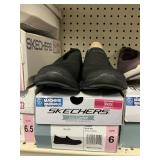Skechers ladies slip on size 6