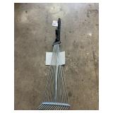 Adjustable rake