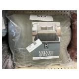 3-pc Velvet quilt set King
