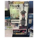 Shark rotator pet plus vacuum -USED