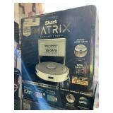 Shark Matrix self empty robot