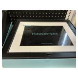 Aura photo frame