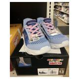 Skechers kids swift fit sneaker size 13