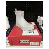 Hunter womens play short boot size 10