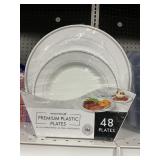Premium plastic plates 48 ct