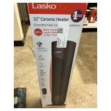 Lasko 32in ceramic heater