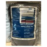 Microflannel queen sheet set