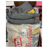 Mens clothing lot approx 12 ct size M