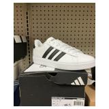 Adidas grand court 2.0 size 7.5