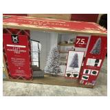 Pre-lit 7.5ft flocked Aspen tree