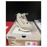 Eddie Bauer womens boot size 6