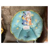Bluey folding cozy chair