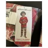 Eddie Bauer PJ set M 10/12