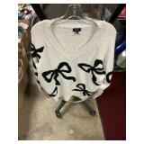 Express vneck sweater M