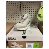 Eddie Bauer womens boot 7