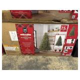 Pre-lit 7.5ft Augusta pine tree