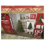 Pre-lit 7.5 ft Augusta pine tree