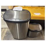 Ninestars motion trash can set of 2