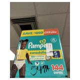 Pampers 144 diapers size 5