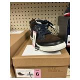 Steve Madden boys sneaker size 6