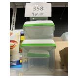 Rubbermaid 4 pc containers