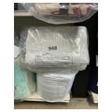 Queen mattress topper