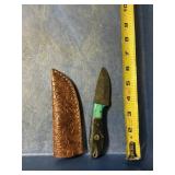 Fixed blade knife handmade Damascus steel