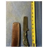 Fixed blade knife handmade Damascus steel