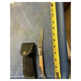 Fixed blade knife handmade Damascus steel