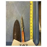 Fixed blade knife handmade Damascus steel